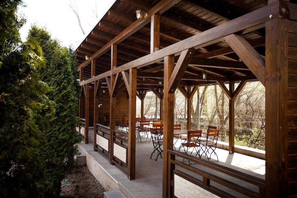 Roata Faget Inn Клуж-Напока Экстерьер фото