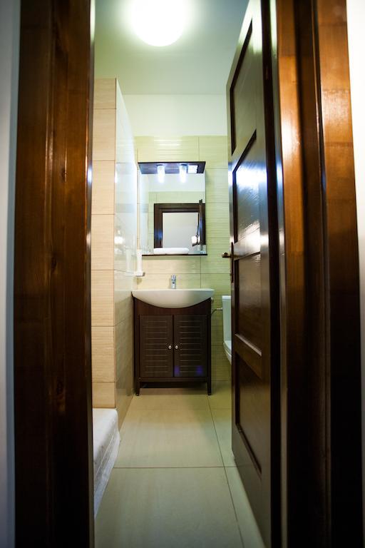Roata Faget Inn Клуж-Напока Экстерьер фото
